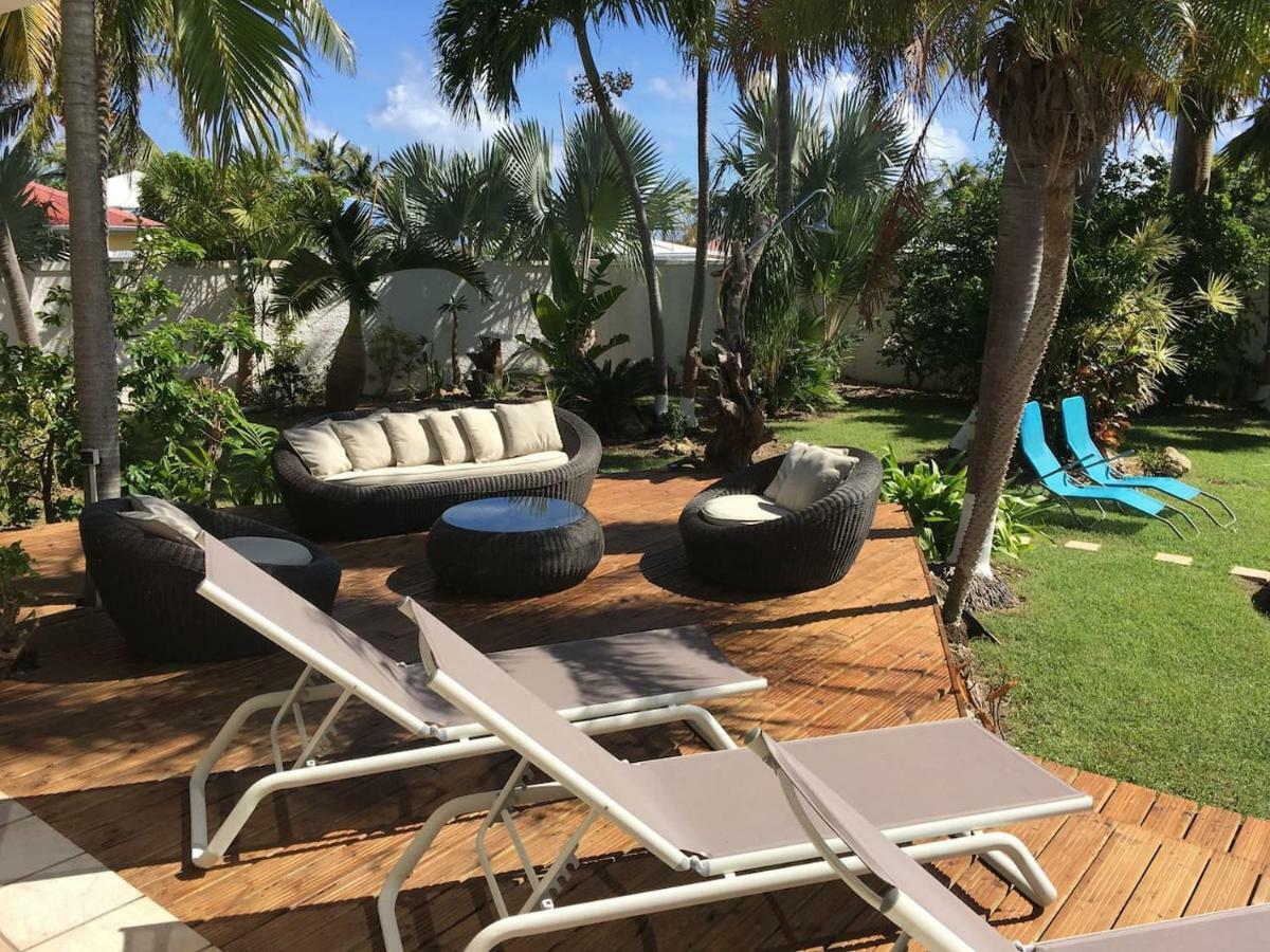 Villa Piscine et Iguanes en bord de mer proche plages marina et golf Saint-Francois  Extérieur photo